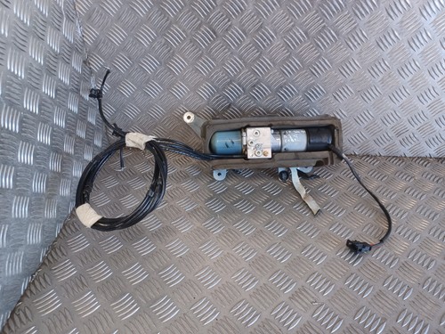 Pompe moteur toit ouvrant