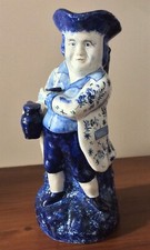 Delft Adriaen Kocks 19éme pichet Jacquot 30cm.