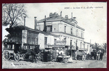 CPA 89 - SENS - LA GARE P.-L. (VUE EXTÉRIEURE) - ATTELAGES - CHARETTE À BRAS -