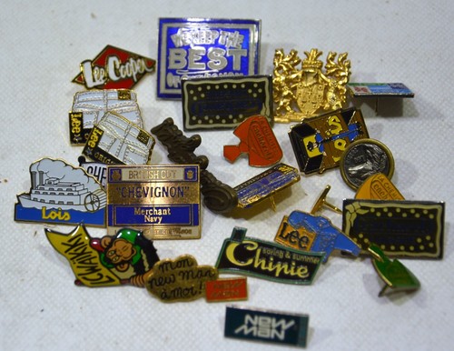 Pin vêtement mode - pin's,