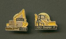 LOT 2 PIN'S PELLE CASE ( POCLAIN )  