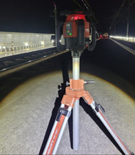 Trépied à manivelle Hilti PA 921 / Accessoire pour lasers rotatifs...