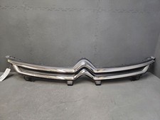 Calandre / grille avant -