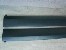 Baguette de porte avant droite