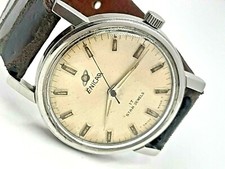 Montre manuelle homme suisse