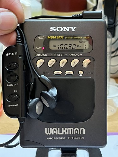 Sony radio cassette - 🟡sony,