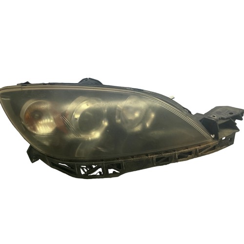 Projecteur phare feu avant