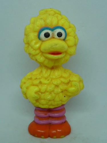 Ancienne figurine pvc rue - *,