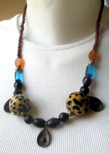 Ancien collier ethnique perles