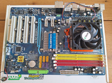 GIGABYTE - Carte mère