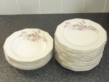 Lot de 20 assiettes 12 faces