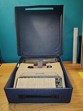 Machine à écrire underwood 223 avec sa mallette bleue d’origine Et Notice 
