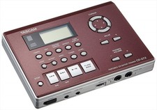 TASCAM CD trainer pour guitare CD-GT 2 Instrument de musique authentique du...