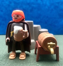 Playmobil Chevalier Croisé Moine base 3631 Tonnelet bière Château Custom Vintage