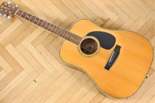 Guitare acoustique vintage
