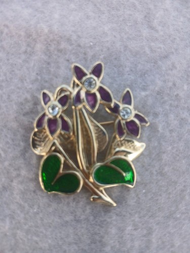 Broche métal doré - , motif