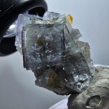 Cube de fluorite fantôme