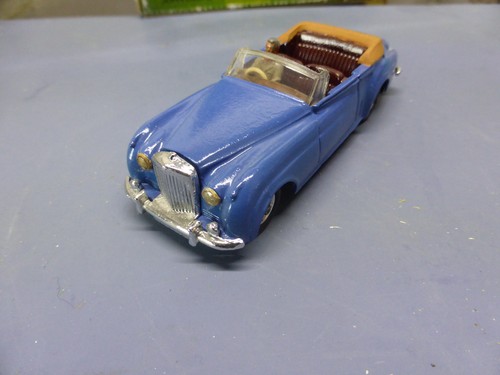 Dinky toys meccano england - dinky,
