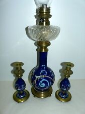 - ANCIENNE LAMPE A PETROLE