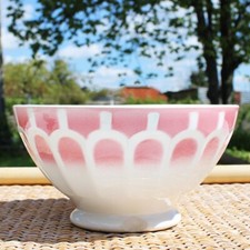 Ancien bol à soupe à facettes en faïence vieux rose ø 18 cm