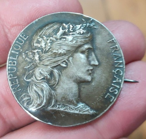 Medaille broche argent - medaille,