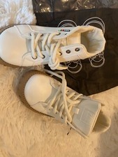 Bottine blanche neuve taille 38