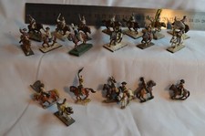 LOT DE 20 CAVALIERS A CHEVAL