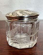 Boîte en cristal, couvercle argent massif, travail anglais