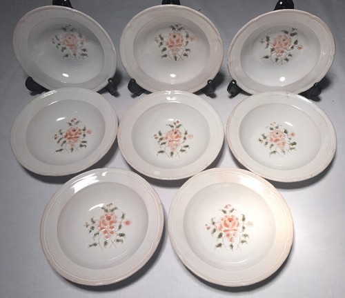 Lot assiettes creuses - 8,