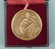 France, très belle médaille au décor Art Déco, bronze signé R.Cochet.