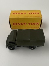 véhicule militaire 1/43 Dinky
