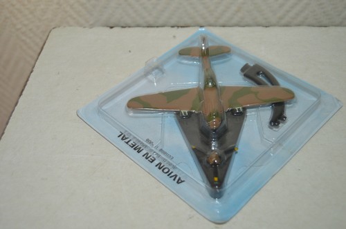 Avion metal 40b tigres - avion,