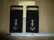 2 Galons armée française  gendarmerie  uniforme ( rangement3)
