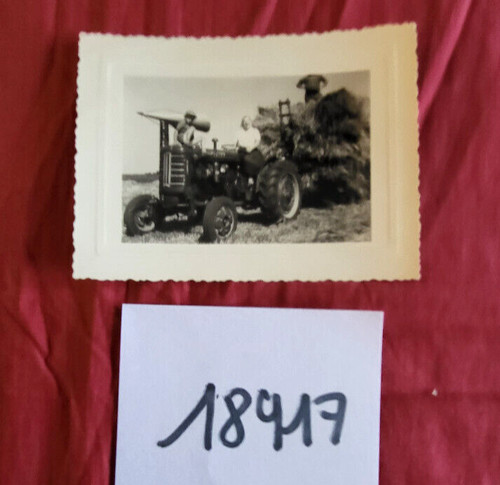 18917 petite photo - /,