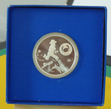 MEDAILLE  TINTIN  " LE CRABE AUX PINCES D' OR "   MONNAIE DE PARIS  1995  ARGENT