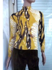 PULL STRETCH NOIR ET MOUTARDE