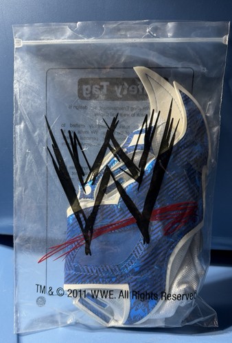 Wwe sin cara authentic limited - wwe,