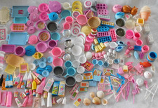 vintage LOT MATTEL CUISINE casserole BOUTEILLES couverts VAISSELLE poupée BARBIE