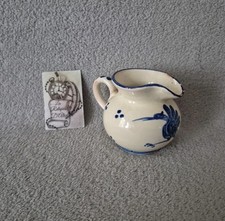 Petit pichet miniature en