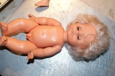 POUPEE  poupon ANCIEN GADEA DE 25 CMS BLONDE AUX YEUX BLEUS