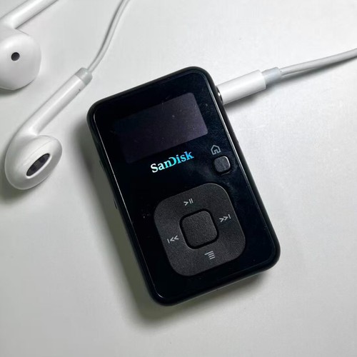 Sandisk clip black - sandisk, (2/8gb)