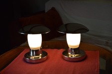 Paire d'anciennes lampes de