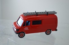 VÉHICULE POMPIERS SOLIDO