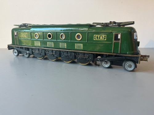 Modelisme 60 locomotive - 50/60,