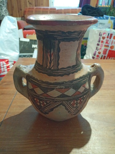 Amphore poterie ancienne