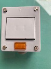 interrupteur va et vient  à voyant plexo ancien Legrand 90011