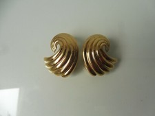 Belles Boucles D'oreilles / Clips, Dorées, Pierre Lang !