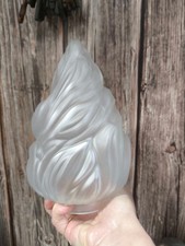  Tulipe Flamme  en verre dépoli ( 21 cm haut )