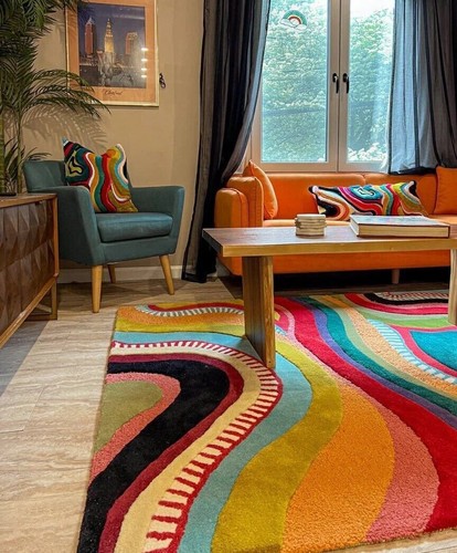 Tapis multicolore irrégulier
