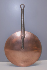 -ANCIEN COUVERCLE CUIVRE & FER FORGE COLLECTION DECO CUISINE RESTAURANT   D